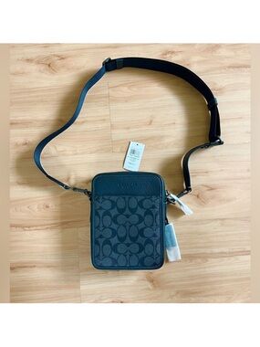 Coach Sullivan Crossbody Bag In Signature Canvas # CC009